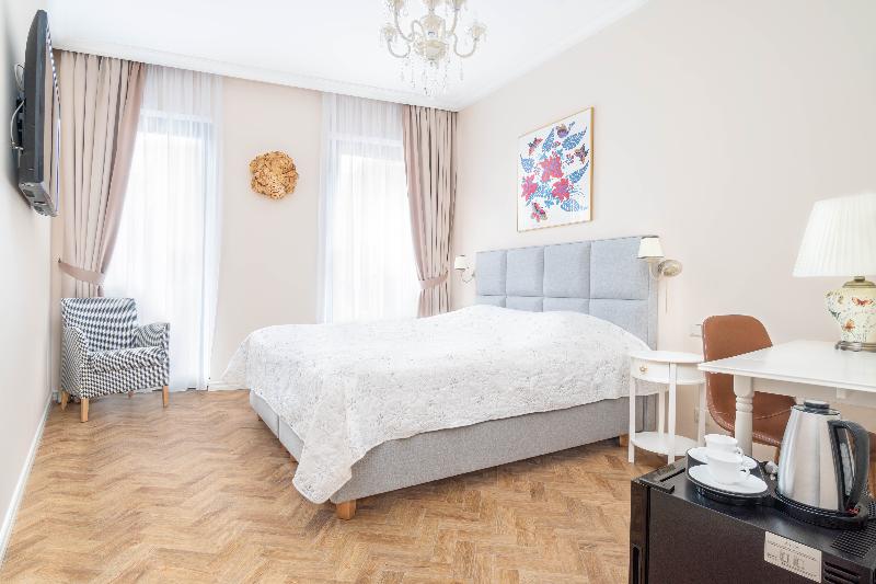 اتاق پرمیوم, Forums Boutique