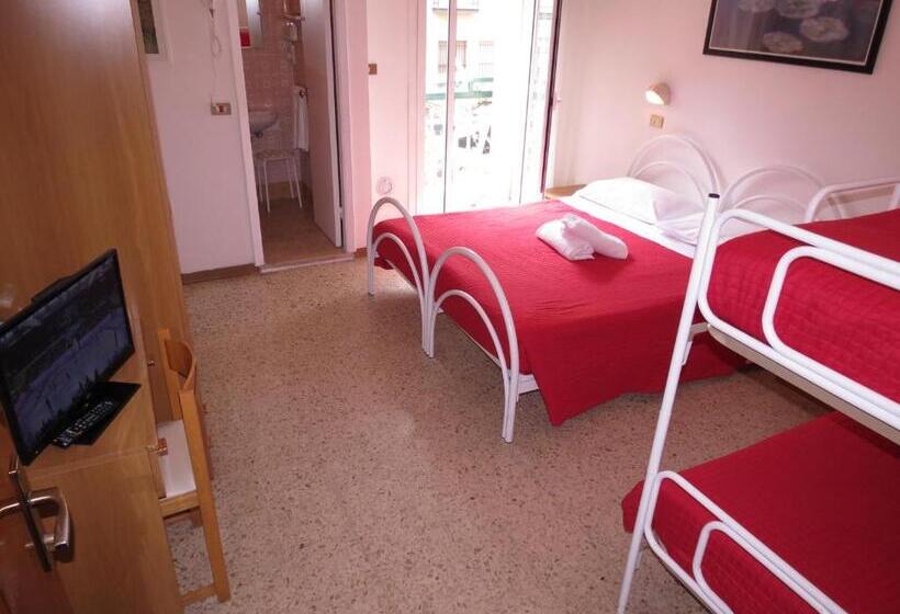 Habitación Cuádruple Economy, Gemini