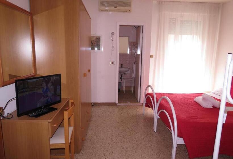 Economy Quadruple Room, Gemini