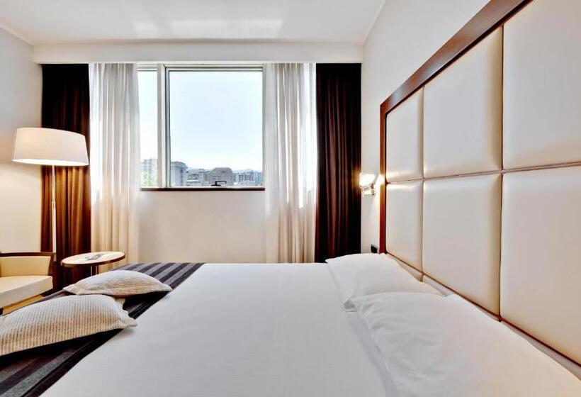 Номер бизнес-класса, Italiana Hotels Cosenza