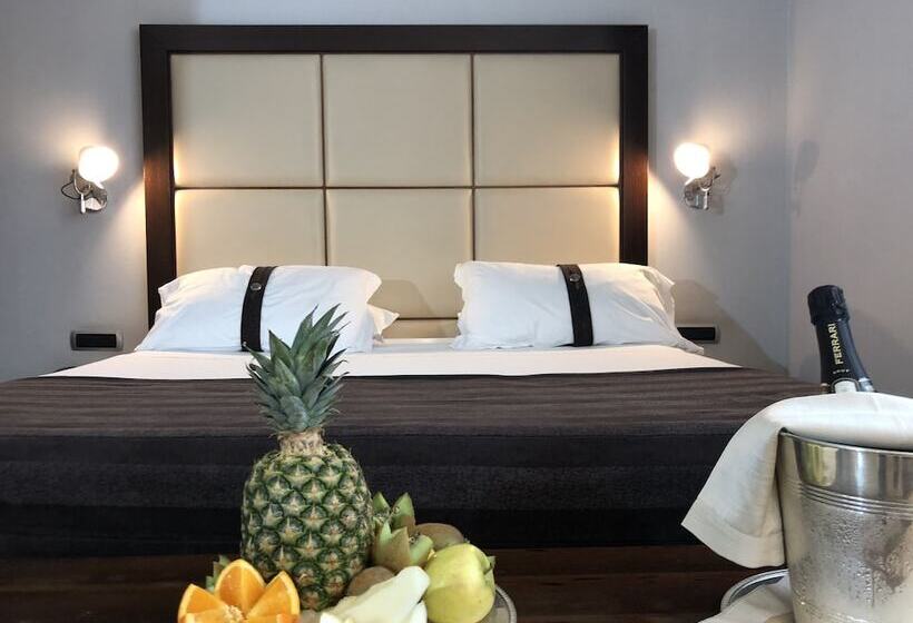 اتاق کلاس بیزنس, Italiana Hotels Cosenza