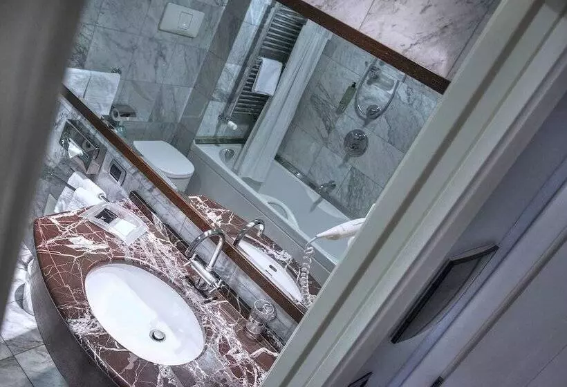 اتاق خانوادگی, Italiana Hotels Cosenza