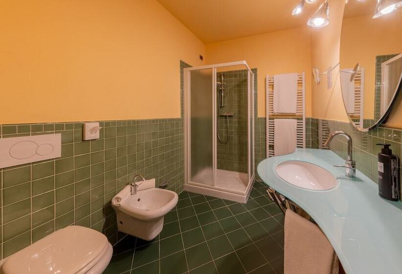 Номер Стандарт, La Darsena Boutique Hotel & Restaurant