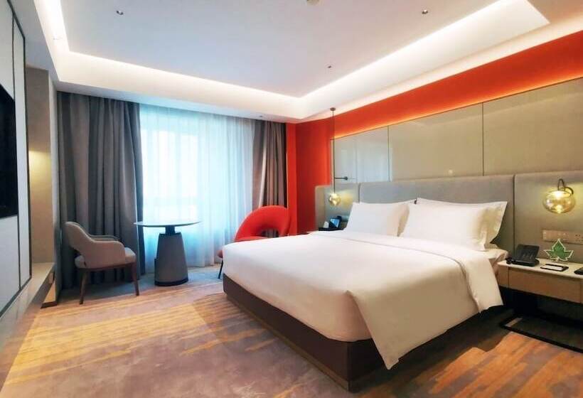 デラックスルーム, Landmark International