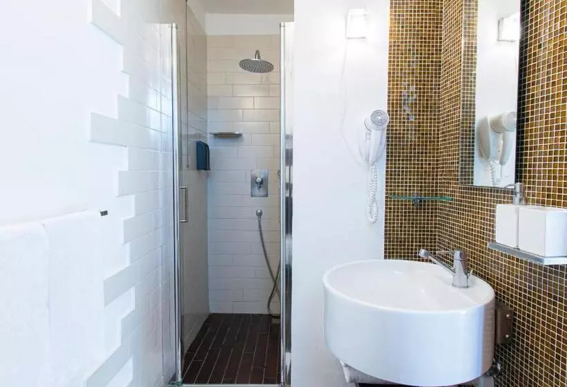 スーペリアールーム, Marina 10 Design Hotel & Spa