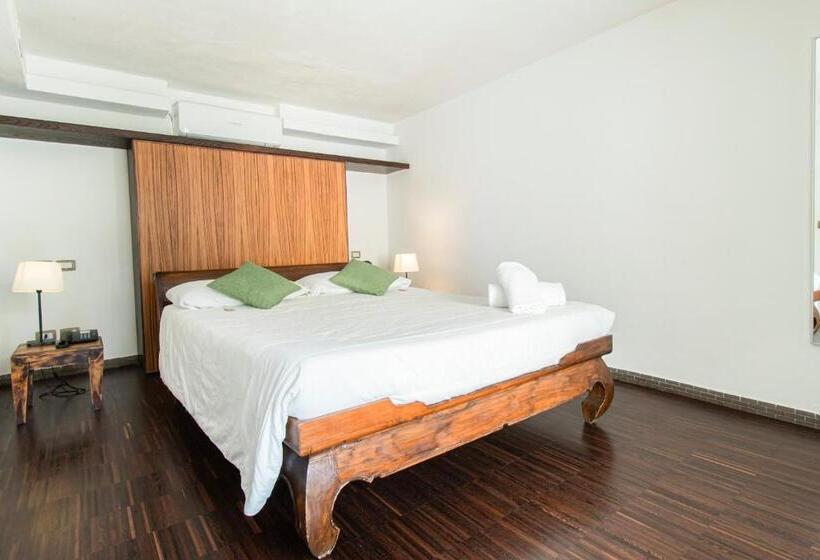 غرفة كلاسيكية رباعية, Marina 10 Design Hotel & Spa