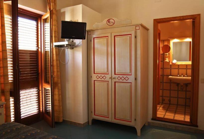 스탠다드 룸, Oriente