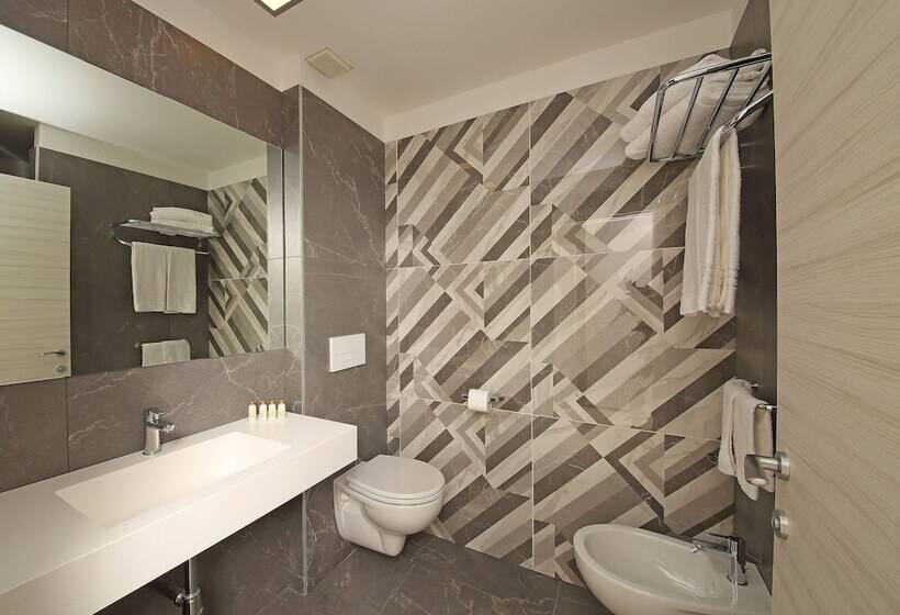 Трехместный Номер Комфорт, Residence Holiday