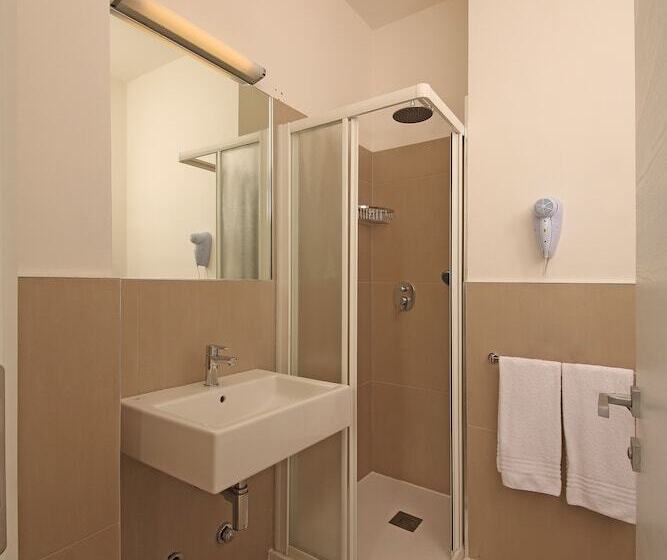 Номер Стандарт Трехместный, Residence Holiday