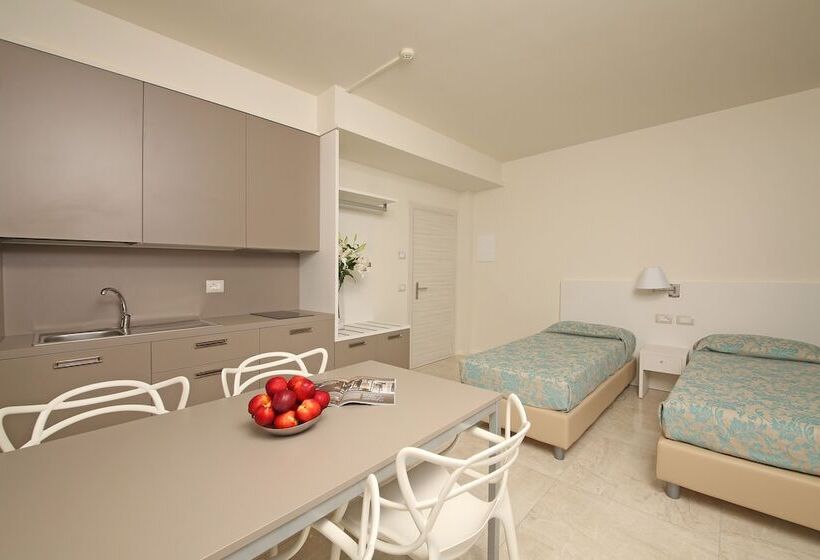 Апартаменты Deluxe 1 Спальня, Residence Holiday