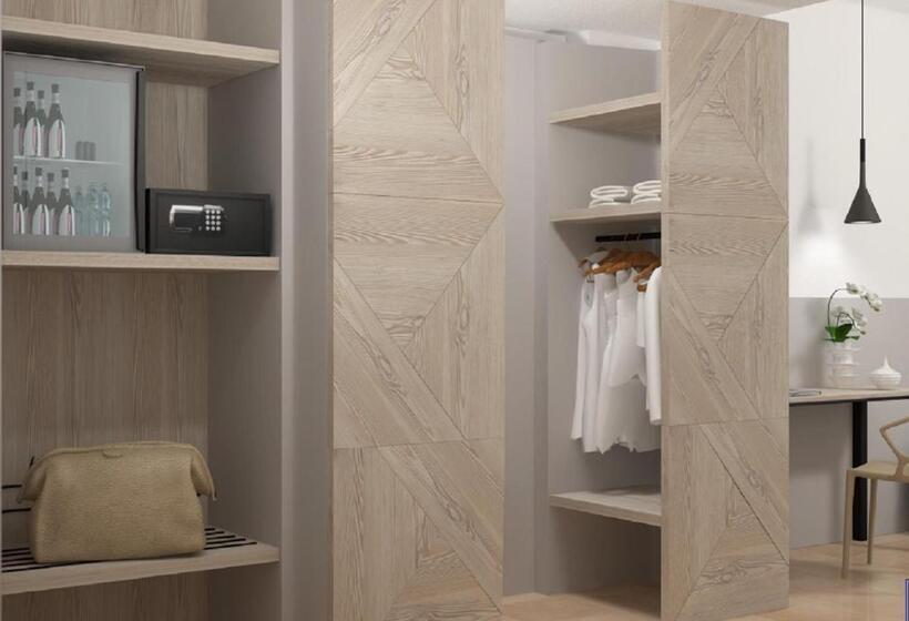 اتاق راحتی سه تخته, Residence Holiday