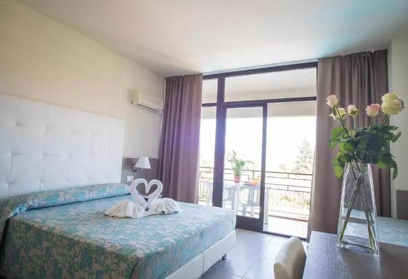 اتاق سوپریور, Residence Holiday