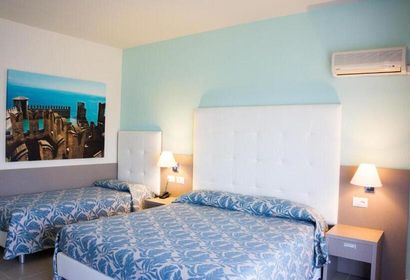 Четырехместный Номер Superior, Residence Holiday