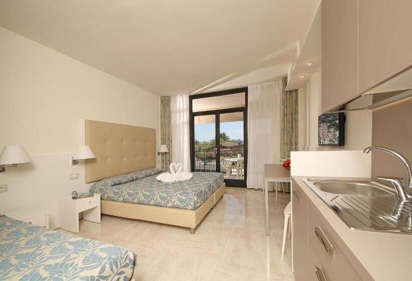 آپارتمان لوکس 1 خوابه, Residence Holiday