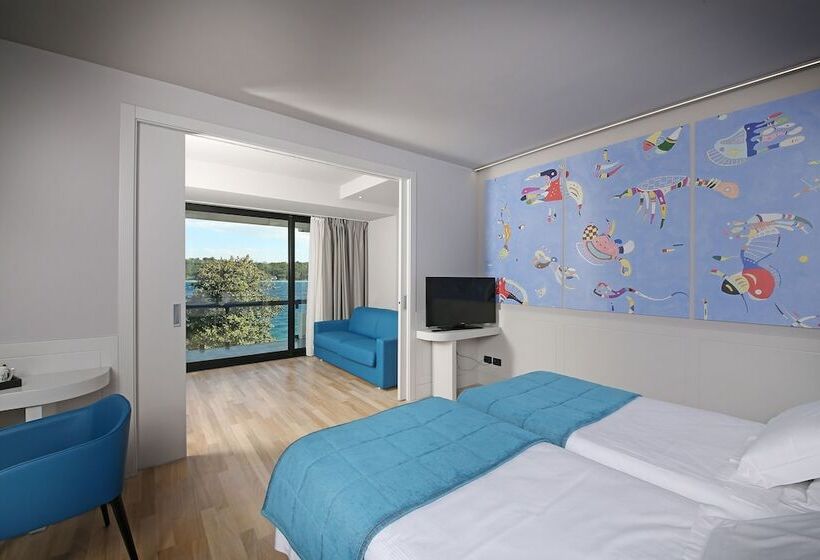 סוויטת ג'וניור נוף לאגם, Salo Du Parc