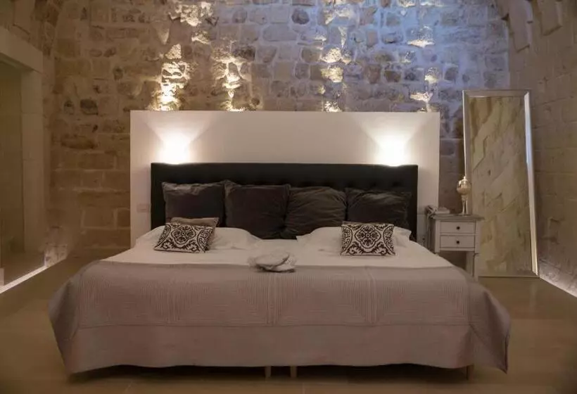 سوییت, Sant Angelo, Matera