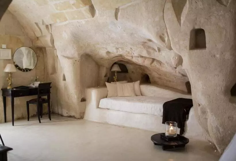 سوییت جونیور, Sant Angelo, Matera