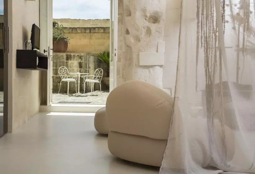 سوییت, Sant Angelo, Matera