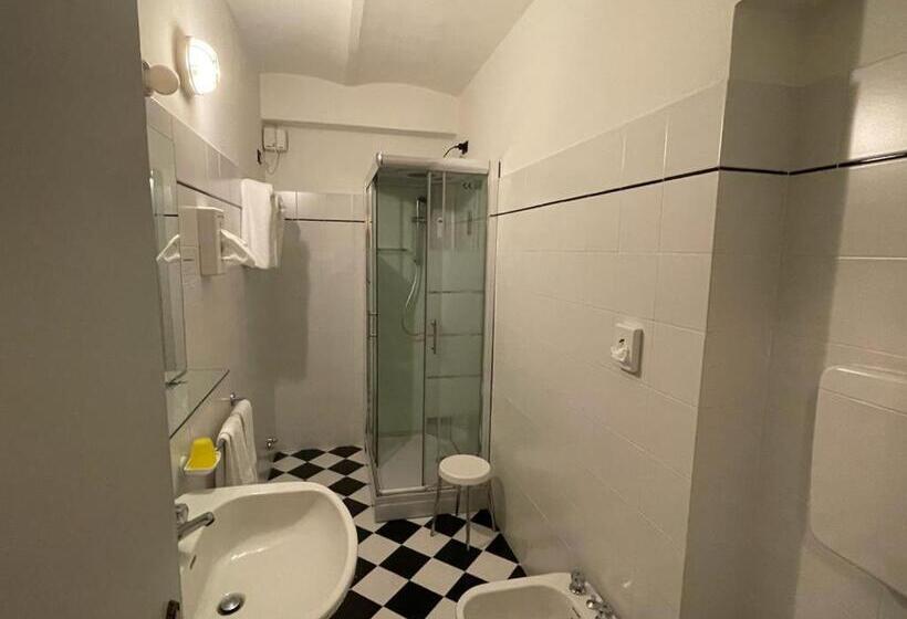 スタンダードトリプルルーム, Villa Fieschi