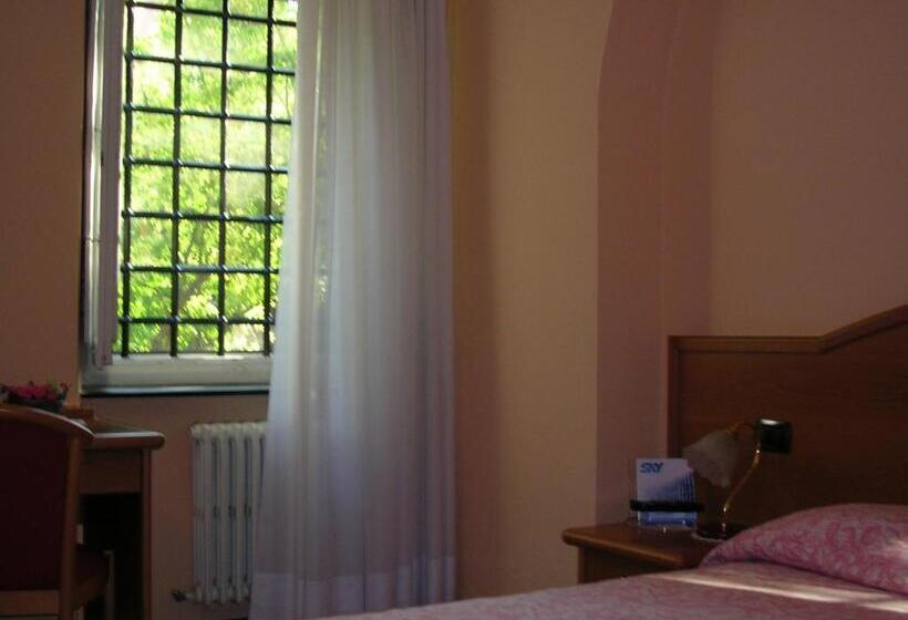 スタンダードトリプルルーム, Villa Fieschi