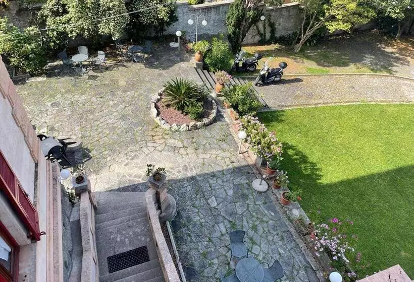 اتاق کلاسیک, Villa Fieschi