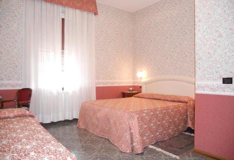 Трехместный Номер Классика, Villa Fieschi