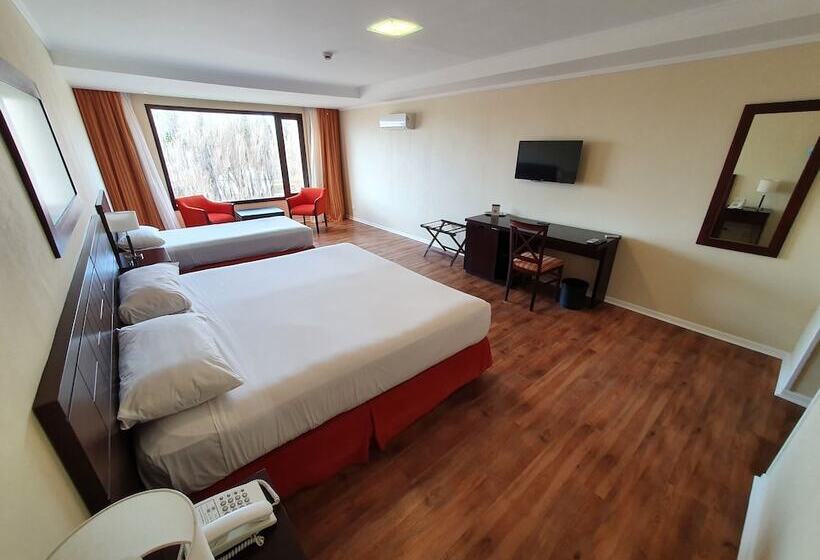 スタンダードトリプルルーム, Xelena Hotel & Suites