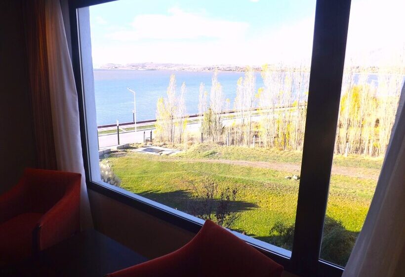 スタンダードトリプルルーム, Xelena Hotel & Suites