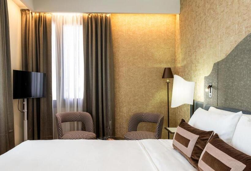 اتاق استاندارد, Acca Hotel