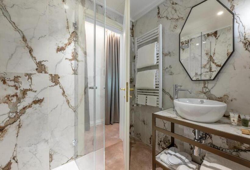 Quarto standard, Acca Hotel