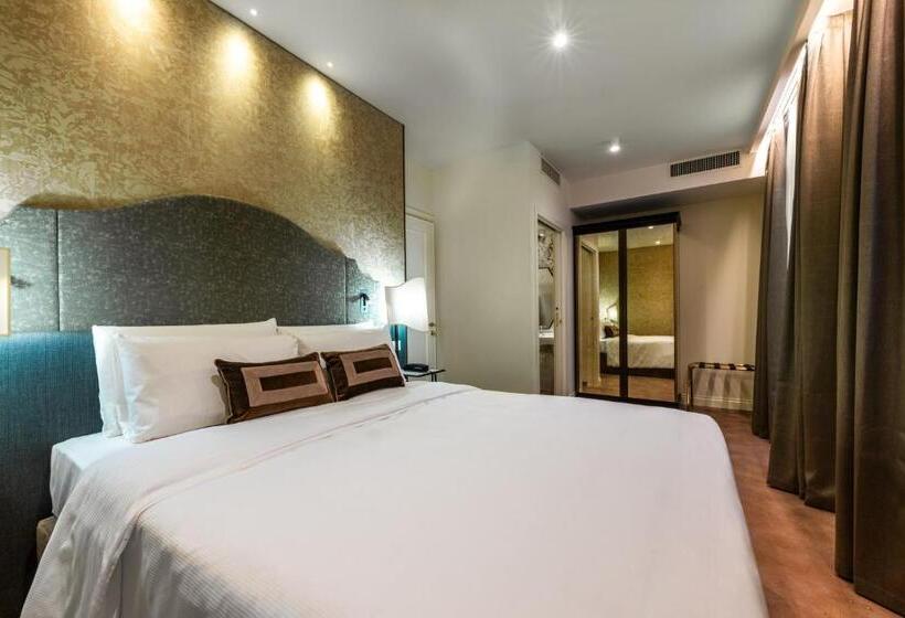 اتاق استاندارد اینتریور, Acca Hotel