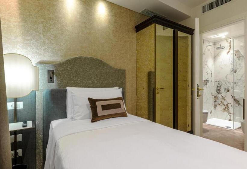 Quarto standart individual, Acca Hotel