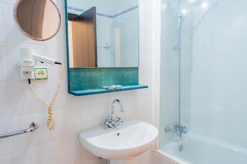 ２ベッドルームアパートメント, Arena Center