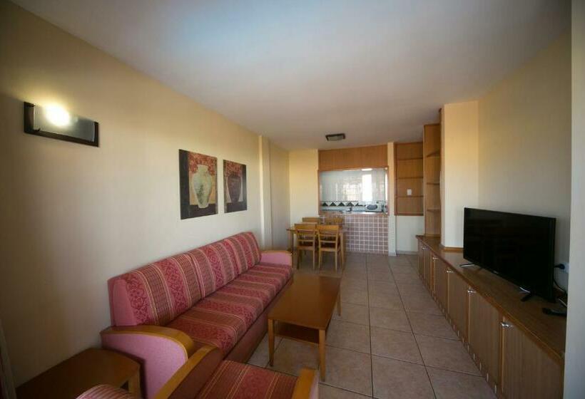 ２ベッドルームアパートメント, Arena Center