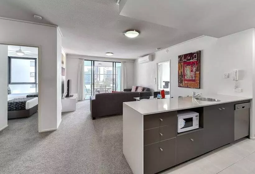 ２ベッドルームのエクゼクティブアパートメント, Flynn Brisbane