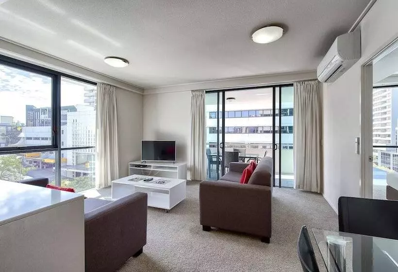 ２ベッドルームのエクゼクティブアパートメント, Flynn Brisbane