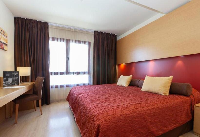 اتاق پرمیوم, Wuau! Hotel Galanthus & Spa