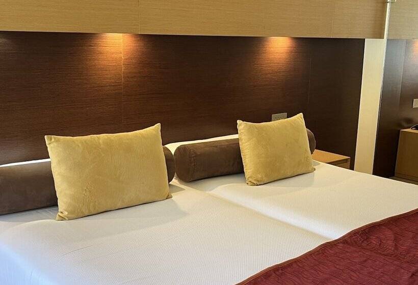 اتاق پرمیوم, Wuau! Hotel Galanthus & Spa