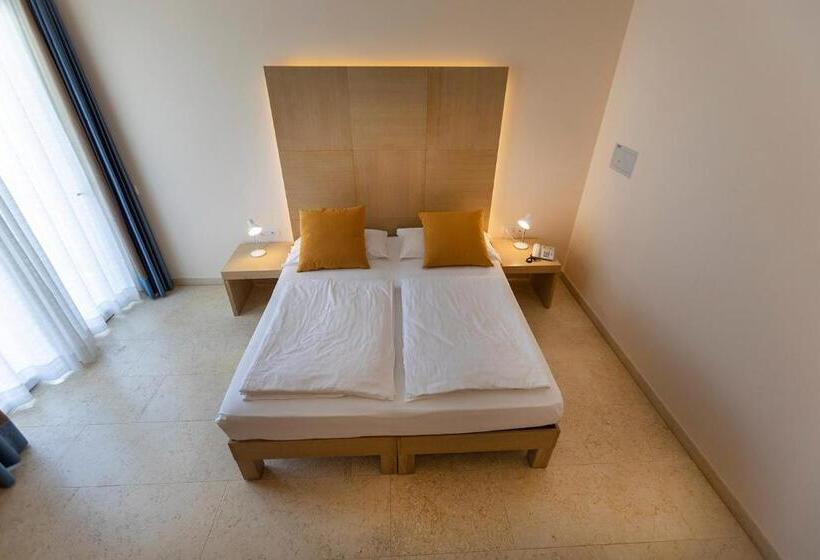 스탠다드 트리플 룸 가든 전망, Garnì Orchidea