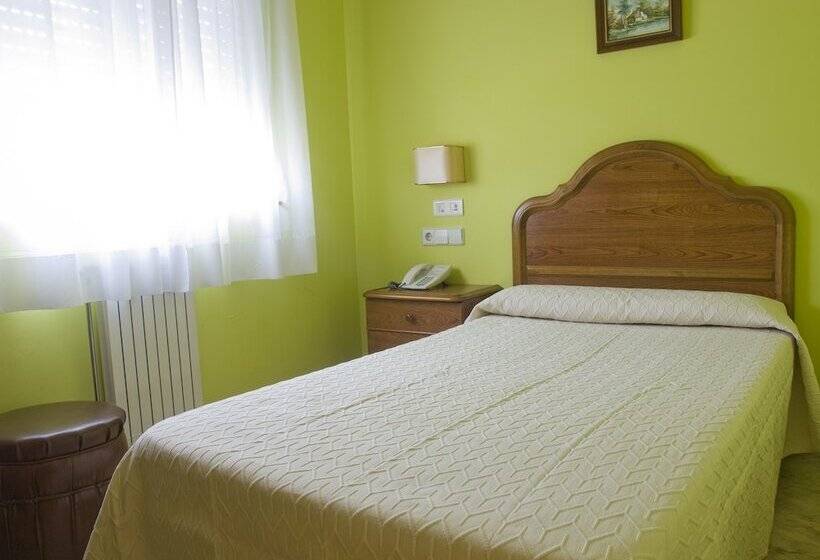 اتاق استاندارد یک نفره, As Aceas