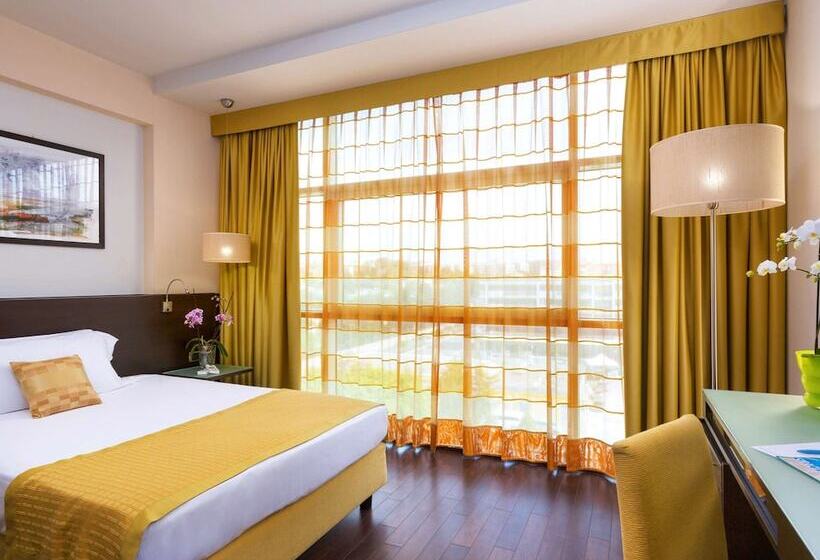 Номер Стандарт, Mercure Siracusa