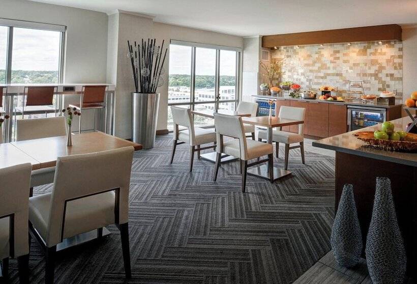 스탠다드 룸 더블 침대 2개, Newport News Marriott At City Center