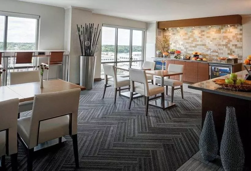 اتاق استاندارد با 2 تخت دوبل, Newport News Marriott At City Center