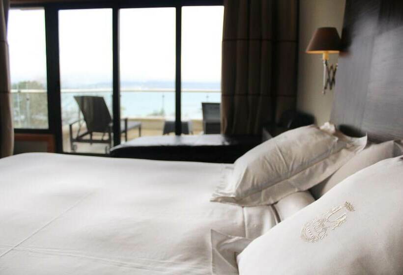 سوییت, Pazo Los Escudos Hotel Spa & Resort