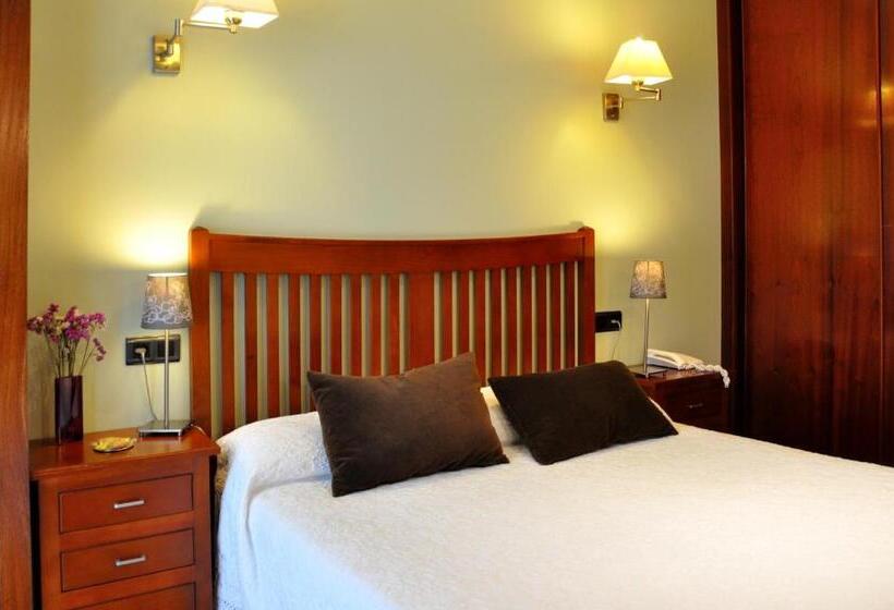 غرفة قياسية, Puerta Del Oriente