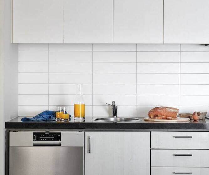 آپارتمان 2 خوابه, Punthill Essendon