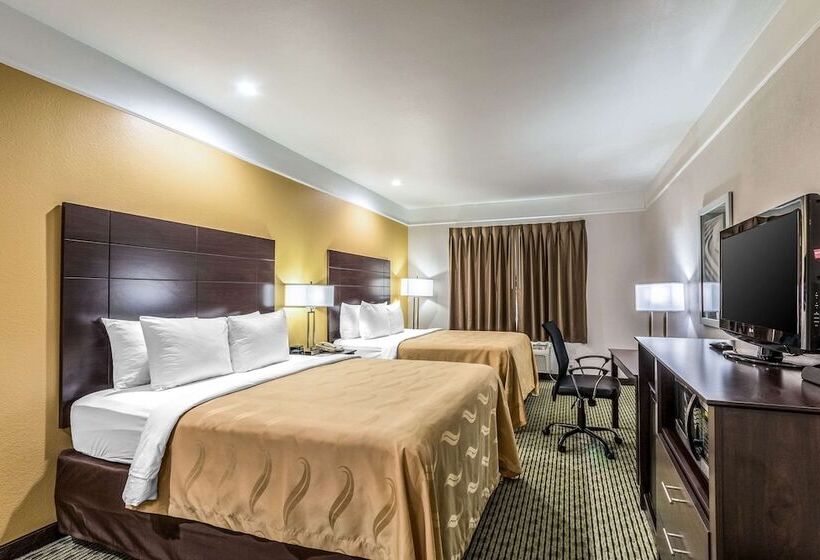 장애인을 위한 스탠다드 룸, Quality Inn & Suites Seaworld North