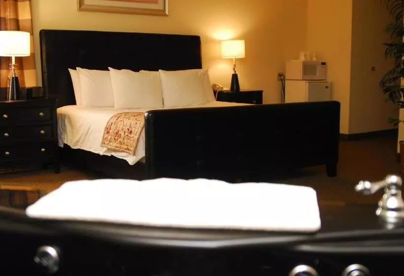 キングサイズベッドのエクゼクティブ, Ramada By Wyndham Bettendorf