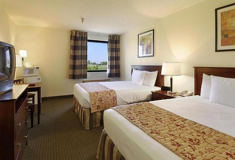 Номер Стандарт, Ramada By Wyndham Bettendorf