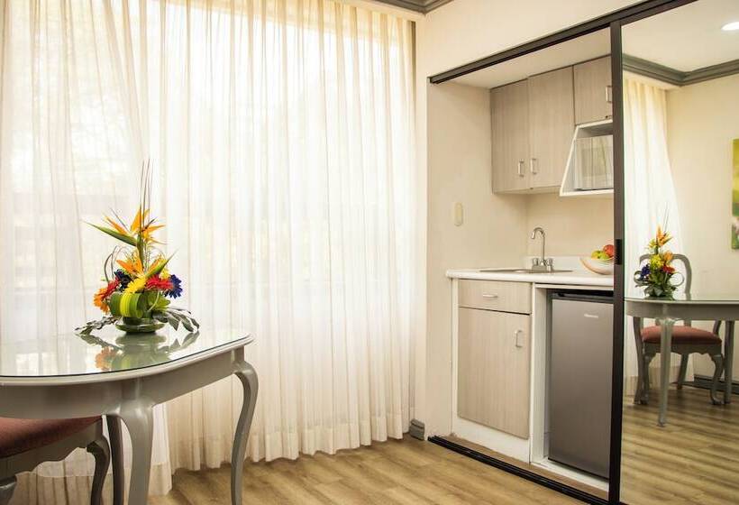 اتاق اجرایی, Santander Plaza